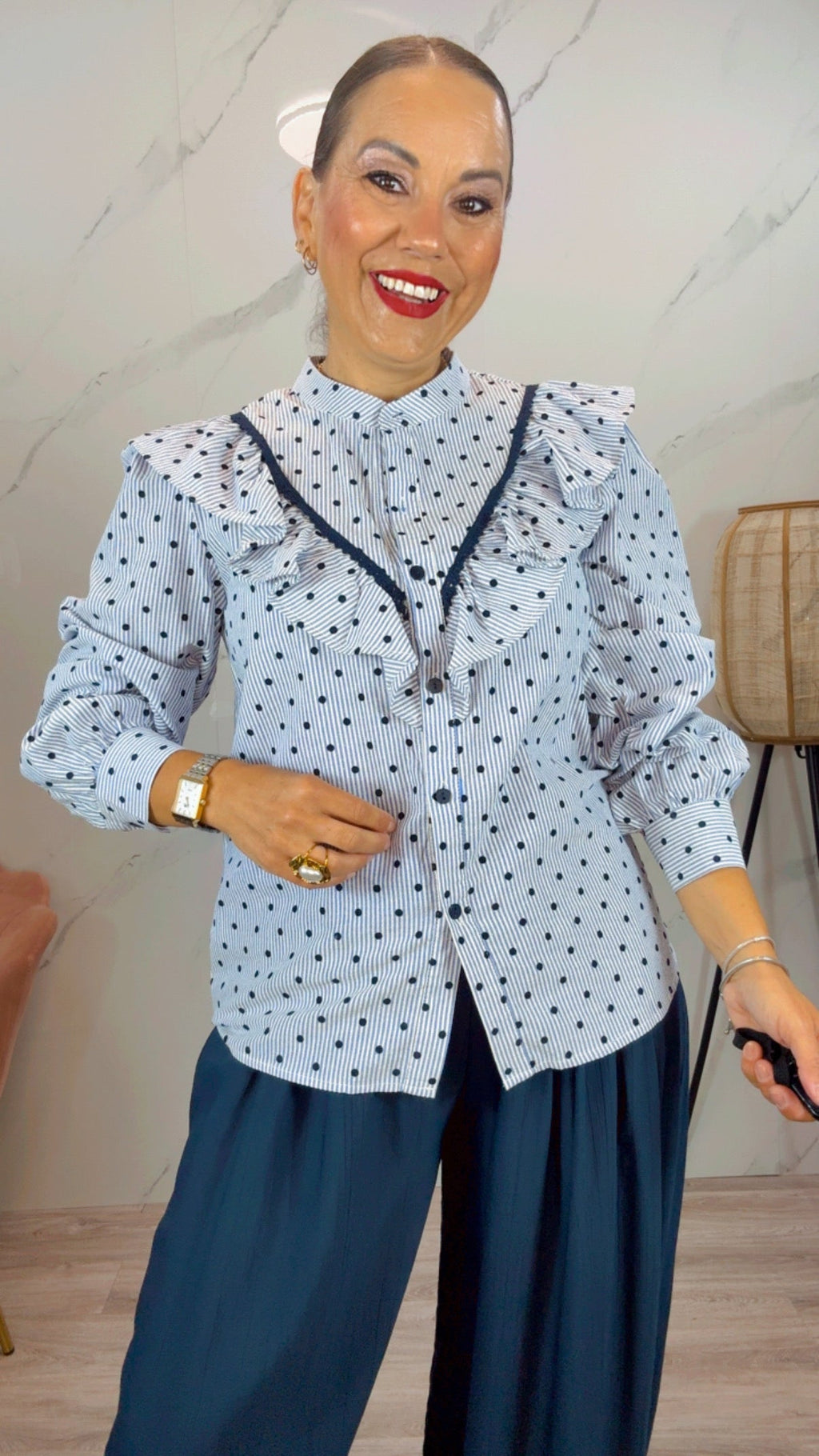 Camisa Topos Azul Marina 3